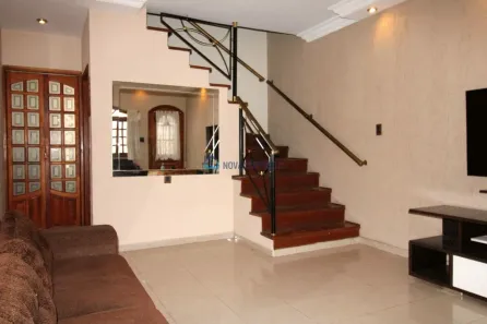Sobrado com 3 Quartos à venda, 200m² no Vila Gumercindo, São Paulo