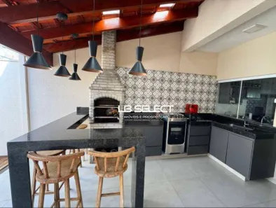 Casa com 3 Quartos à venda, 150m² no Novo Mundo, Uberlândia