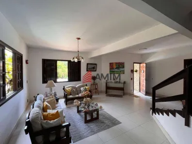 Casa com 3 Quartos à venda, 330m² no Itaipu, Niterói