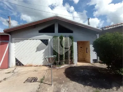 Casa com 2 Quartos à venda, 130m² no Cambuí, Itapetininga