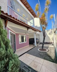 Casa com 3 Quartos à venda, 172m² no Morada de Laranjeiras, Serra