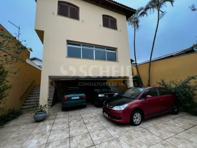 Sobrado com 3 Quartos para venda ou aluguel, 250m² no Interlagos, São Paulo