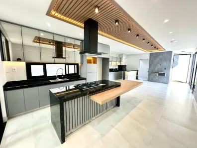 Casa de Condomínio com 4 Quartos à venda, 200m² no Residencial Condomínio Jardim Veneza, Senador Canedo