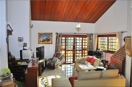 Casa com 5 Quartos à venda, 429m² no Jardim Monte Kemel, São Paulo