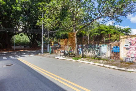 Lote/Terreno à venda, 300m² no Sumaré, São Paulo