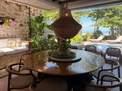 Casa de Condomínio com 5 Quartos para venda ou aluguel, 380m² no Camburi, São Sebastião