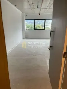 Sala Comercial à venda, 34m² no Teresópolis, Porto Alegre