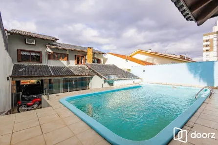 Casa com 4 Quartos à venda, 208m² no Jardim do Salso, Porto Alegre