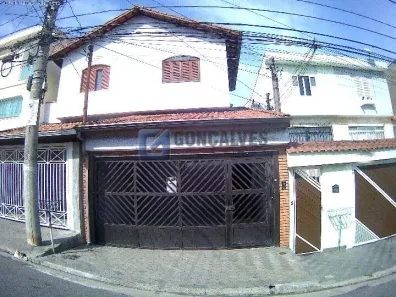 Sobrado com 3 Quartos à venda, 185m² no Vila Scarpelli, Santo André
