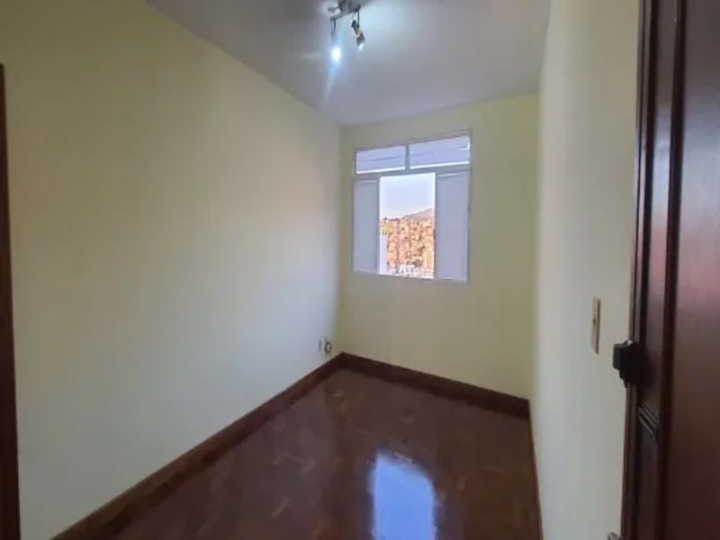 Apartamento com 3 quartos — Santa Efigênia, Belo Horizonte