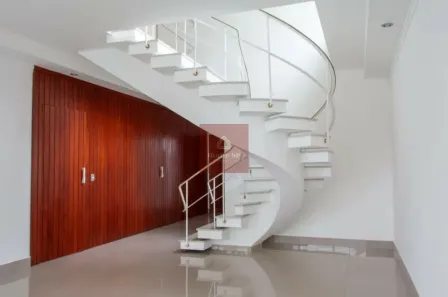 Sobrado com 3 Quartos à venda, 360m² no Granja Julieta, São Paulo