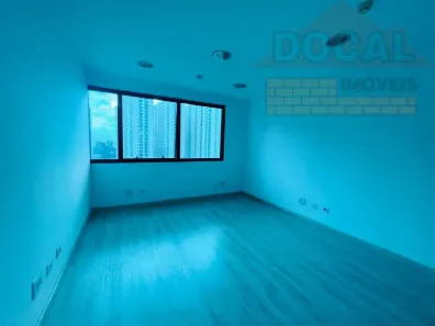 Sala Comercial à venda, 24m² no Jardim Maria Rosa, Taboão da Serra