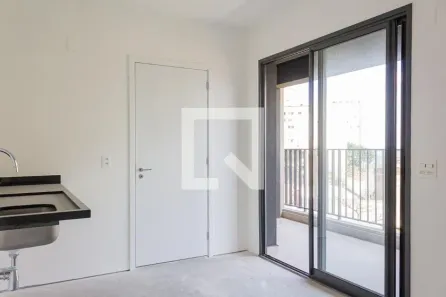 Kitnet com 1 Quarto à venda, 29m² no Jardim Vera Cruz, São Paulo