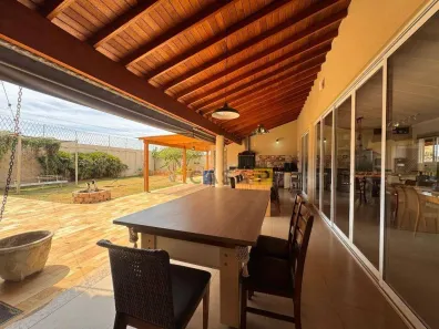 Casa de Condomínio com 4 Quartos à venda, 373m² no Estância Hípica, Nova Odessa