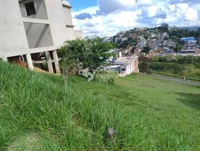 Lote/Terreno à venda, 425m² no Grama, Juiz de Fora