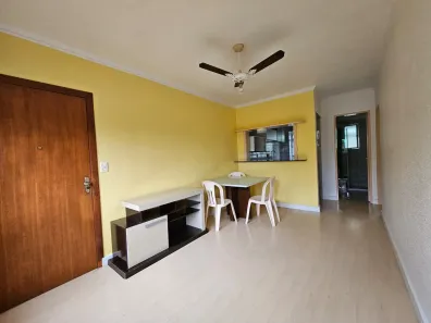 Apartamento com 1 Quarto para alugar, 40m² no Jardim Itu, Porto Alegre