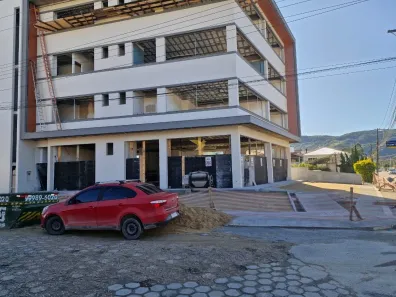 Ponto Comercial para alugar, 86m² no Sul do Rio, Santo Amaro da Imperatriz