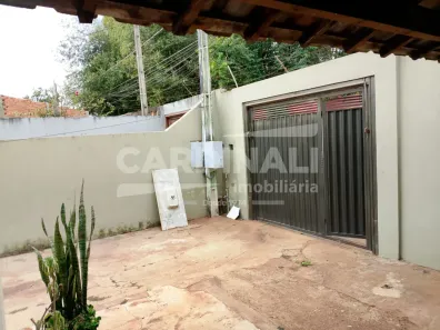 Casa com 1 Quarto para alugar, 80m² no Parque São Paulo (Vila Xavier), Araraquara
