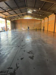 Galpão/Depósito/Armazém para alugar, 700m² no Ideal, Londrina