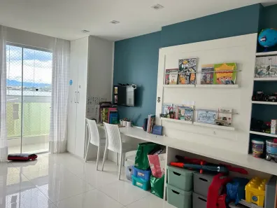 Apartamento com 4 Quartos para alugar, 160m² no Praia do Pecado, Macaé