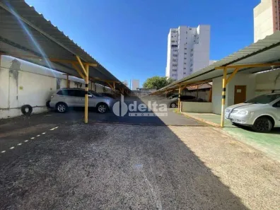 Ponto Comercial com 1 Quarto à venda, 434m² no Centro, Uberlândia