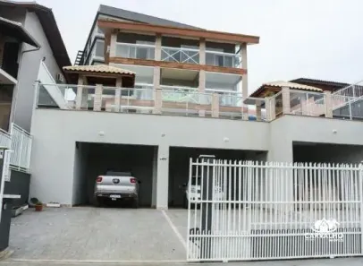 Sobrado com 3 Quartos à venda, 450m² no Itajuba, Barra Velha