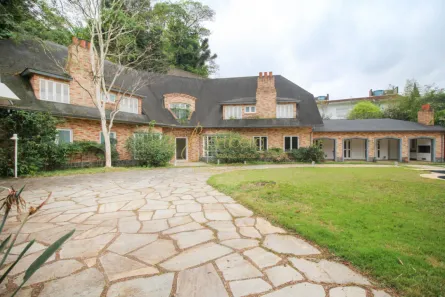 Casa com 4 Quartos para alugar, 703m² no Vila Morumbi, São Paulo