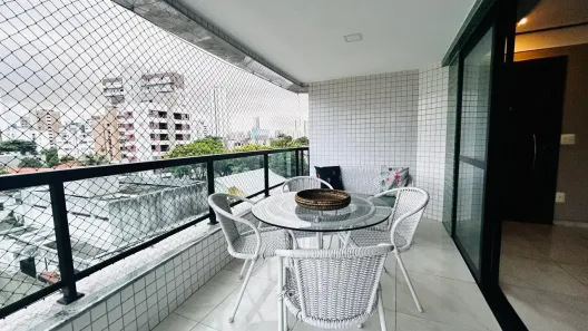 Apartamento com 4 Quartos à venda, 202m² no Casa Forte, Recife