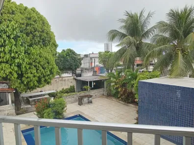 Casa com 3 Quartos à venda, 208m² no Imbiribeira, Recife