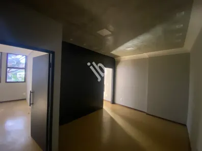 Sala Comercial à venda, 80m² no Savassi, Belo Horizonte