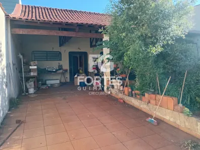 Casa com 3 Quartos para alugar, 200m² no Presidente Médici, Ribeirão Preto