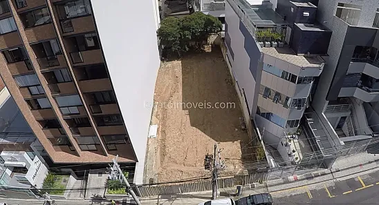Lote/Terreno à venda, 555m² no Centro, Juiz de Fora