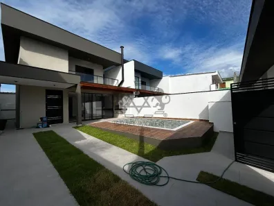 Sobrado com 4 Quartos à venda, 25m² no Balneário Copacabana, Caraguatatuba