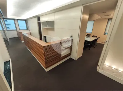 Sala Comercial para venda ou aluguel, 80m² no Alto de Pinheiros, São Paulo
