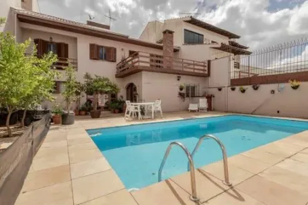 Casa com 3 Quartos à venda, 360m² no Jardim Itu, Porto Alegre