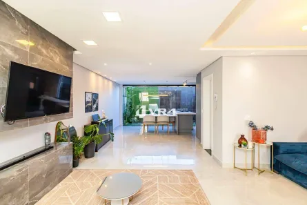 Casa de Condomínio com 3 Quartos para alugar, 180m² no Pinheirinho, Curitiba