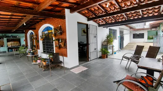 Casa com 3 Quartos à venda, 306m² no Indaiá, Caraguatatuba