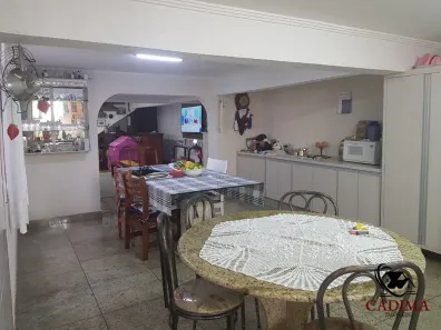 Sobrado com 4 Quartos à venda, 250m² no Vila Talarico, São Paulo