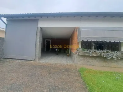 Casa com 3 Quartos à venda, 142m² no Centro, Pindamonhangaba