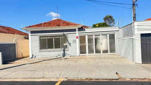 Imóvel Comercial com 4 Quartos à venda, 237m² no Jardim Floridiana (Vila Xavier), Araraquara