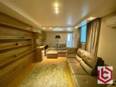 Casa com 3 Quartos à venda, 272m² no Embaré, Santos