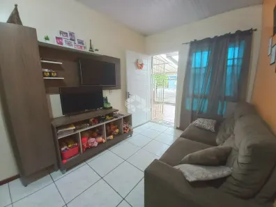 Casa com 2 Quartos à venda, 52m² no Olaria, Canoas