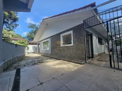 Casa com 3 Quartos à venda, 160m² no Quinta da Barra, Teresópolis