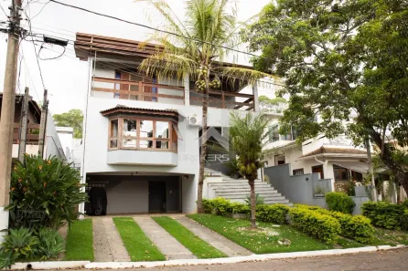 Casa de Condomínio com 4 Quartos à venda, 370m² no Villaggio Capríccio, Louveira