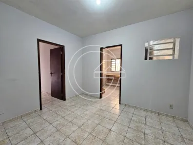 Apartamento com 2 Quartos para alugar, 10m² no Centro, Marília