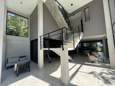 Casa de Condomínio com 4 Quartos para alugar, 320m² no Campeche, Florianópolis