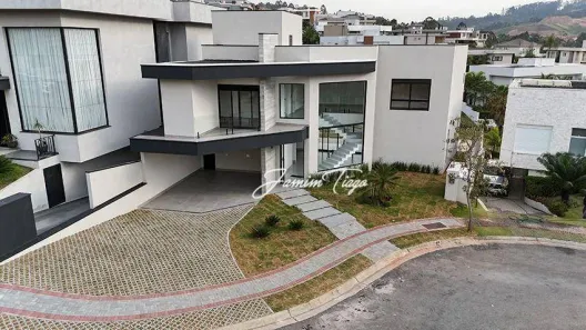 Casa de Condomínio com 4 Quartos à venda, 350m² no Cidade Tamboré, Santana de Parnaíba