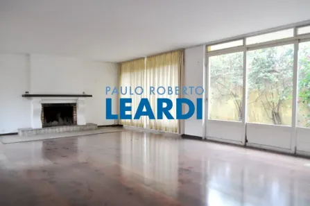Sobrado com 3 Quartos à venda, 363m² no Vila Madalena, São Paulo