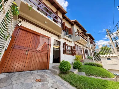 Casa com 3 Quartos à venda, 153m² no Vila Ipiranga, Porto Alegre