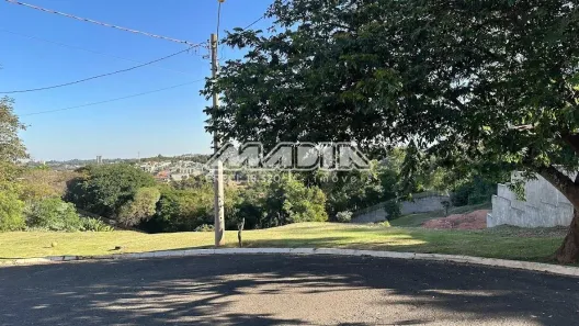 Lote/Terreno à venda, 2475m² no Jardim Jurema, Valinhos